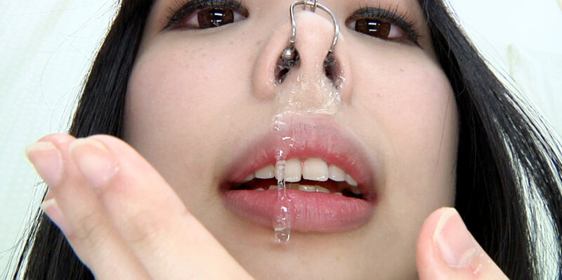 美女の高粘度鼻水鑑賞 画像8