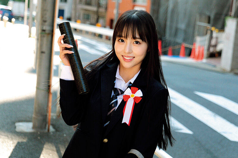 卒業式直後に思い出の制服に初めての大量ぶっかけ！ 画像15