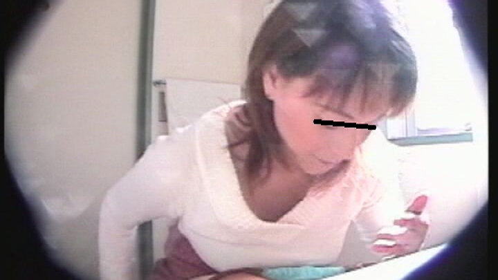 仮設和式トイレ排泄○撮スパイカメラ映像4時間2 30人 画像3
