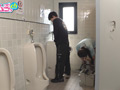 ニンゲン観察 トイレ清掃バイトのド変態お姉さん 画像6