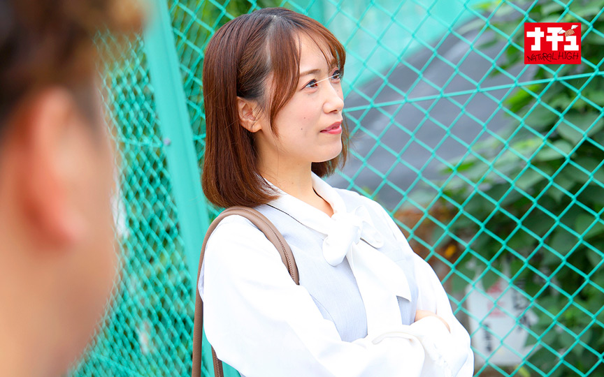 略奪NTRキスとクンニでマ○コを蕩けさせて3人喰いまくる 画像1