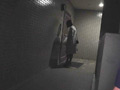 奥突きバウンドピストンでイキ壊れた女4 痙攣微乳オンナ 画像2