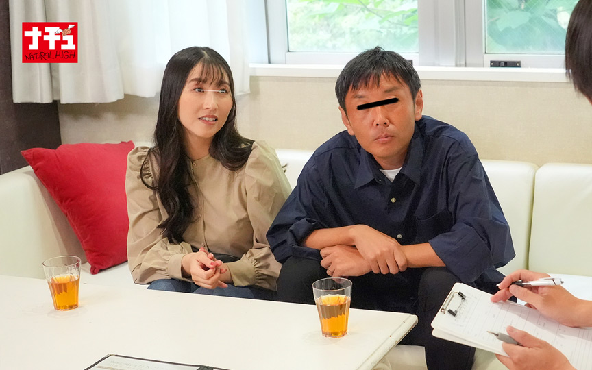 欲求不満妻は中出しを拒めない アラフォー淫乱妻 画像1