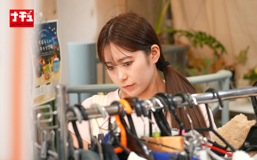 敏感（恥）巨尻羞恥2026 軟体小柄女子 画像1