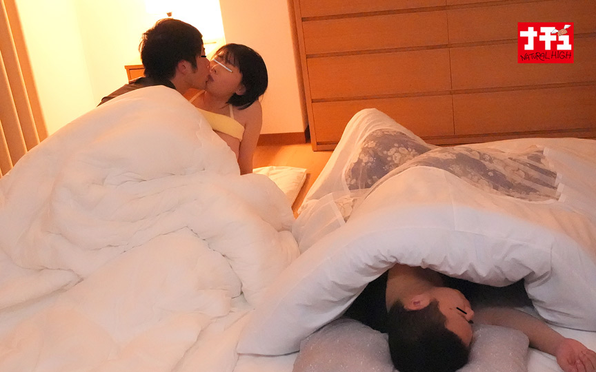 密着ピストンでイキ堕ちた敏感妻は何度も絶頂を求める5 画像6