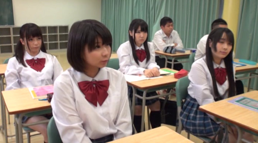 黒髪ロリ女子校生たちのエッチな猛反撃！ | DUGAエロ動画データベース