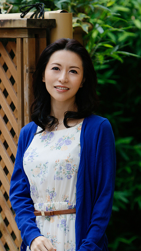 ヤバいほどエロい。経験豊富な熟女10名の2時間妖艶！2 画像6