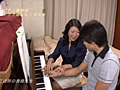 美人ピアノ教師がカラダで個人レッスンしてくれる教室が本当にあった！8...thumbnai7