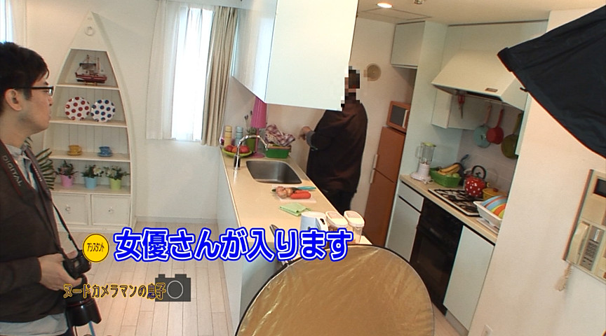 ヌードカメラマンの息子と近●相姦したい母～モデルになって息子をその気にさせられるのか？