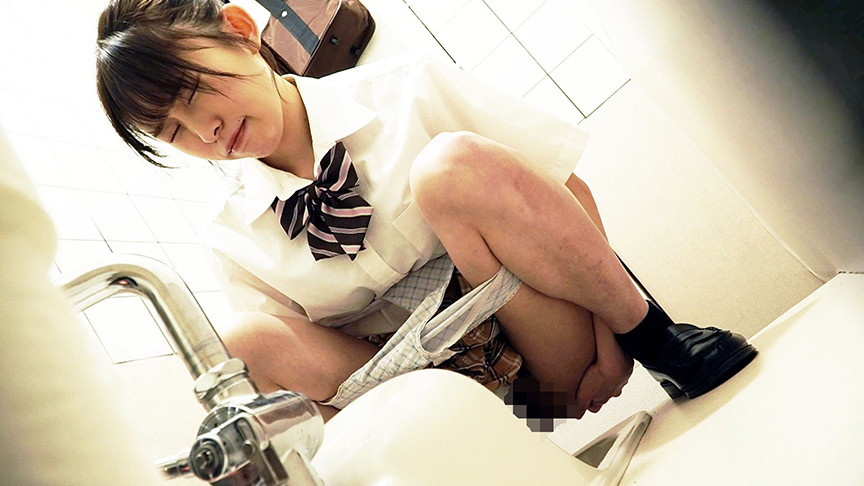 発情期のお年頃 下校中オナニー流出動画 #1 3枚目