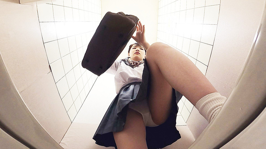 発情期のお年頃 下校中オナニー流出動画 #5 1枚目