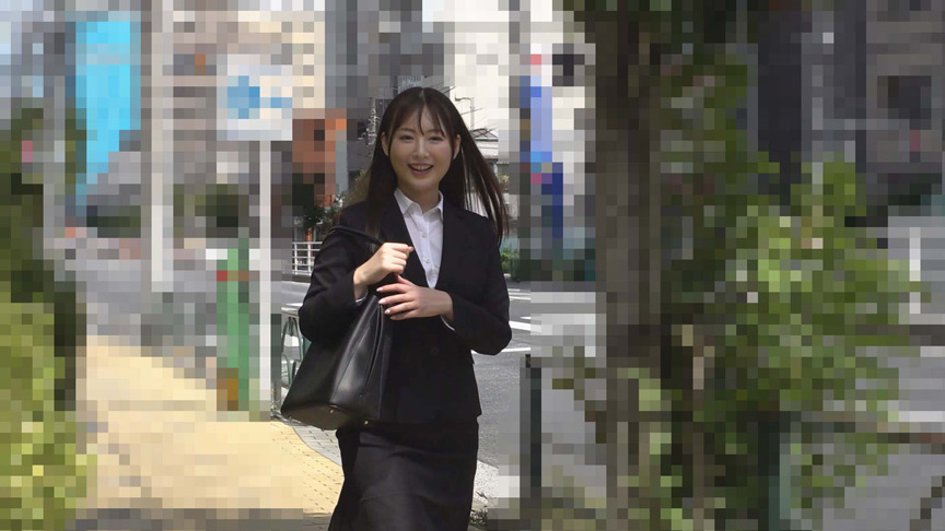 私のカラダを好きにしていいので退職を認めて下さい。 1枚目