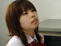 純白おもらしパンティ