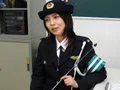 美人婦警の悩殺おしっこ