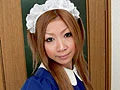 搾り出すメイドの小便