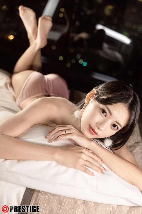 部下の若妻と背徳不倫。禁断中出し小旅行。 画像1