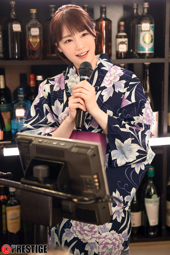 下町ママのねっとり誘惑スナック 鈴村あいり 画像2