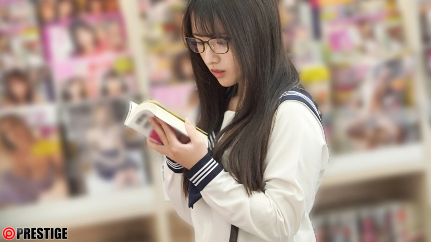 ねっちょりセックスに溺れる文系女子。 中森ななみ 画像1
