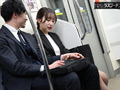 最終電車で見つけたぐっすりOLに勝手中出し 高山エミリ サンプル画像1