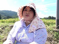 [ruby3-0761] 寄居で稲を刈る 稲作農家の豊満嫁 三浦早苗のキャプチャ画像 1