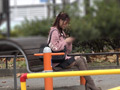 ごくぶっとディルドひっこ抜きゲーム!~ふうか編~ サンプル画像1