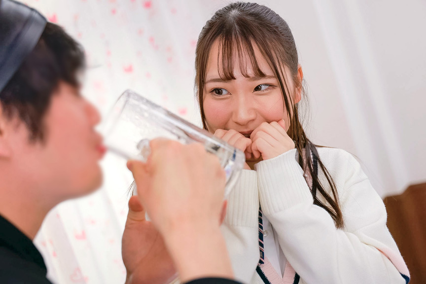 素人バラエティ おしっこ飲ませチャレンジ！ 画像15