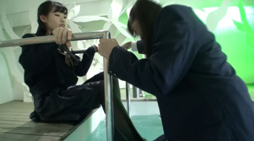 新制服でのいたずら