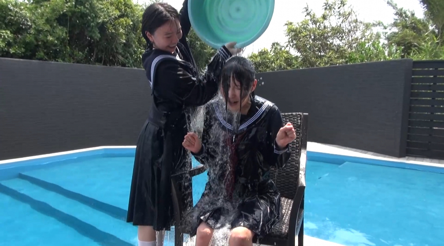 パチンコ＆紐くじ 2人の水掛祭り 画像3
