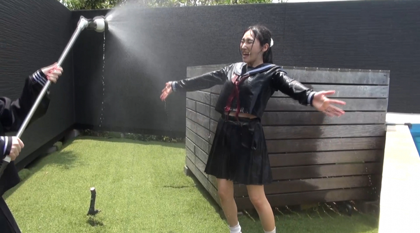 パチンコ＆紐くじ 2人の水掛祭り 画像5