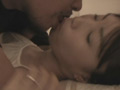 中年男と少女のしつこいキス サンプル画像8