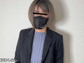 スレンダー快腸OLのアナル排泄極太うんこドキドキ観察 画像1