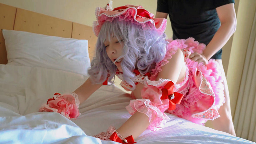 美少女にコスプレさせ子を孕ませレ●リア・スカーレット 画像5