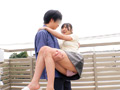 セックスレスで悩む奥様ww青空の下でベロキス体験 サンプル画像8