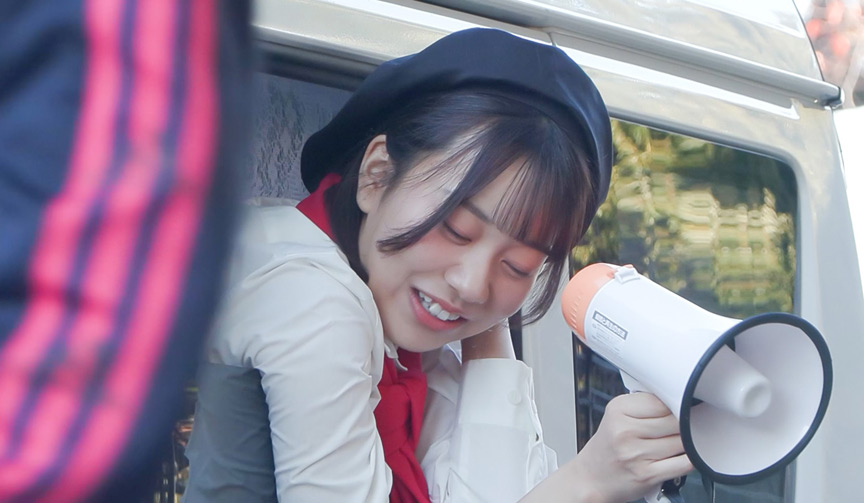 潮吹きながらホットドッグ売ってください!赤名いと 画像7