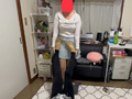 隣に住む幼馴染のまりなお姉ちゃんが酔っ払って寝てたからスカートめくったらバレて電気アンマやられまくりました