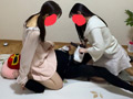 動けないことをいい事に2人がかりで電気アンマのサンプル画像5