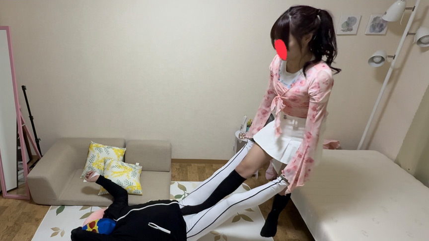 デリヘル嬢呼んだら電気アンマされて抜かれまくりました 画像3