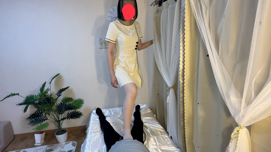 SNS総フォロワー15万超えのS痴女みねの電気アンマ地獄 画像7
