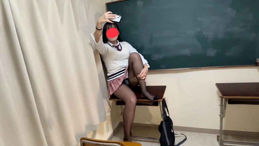 りおなちゃんに電気アンマで仕留められる