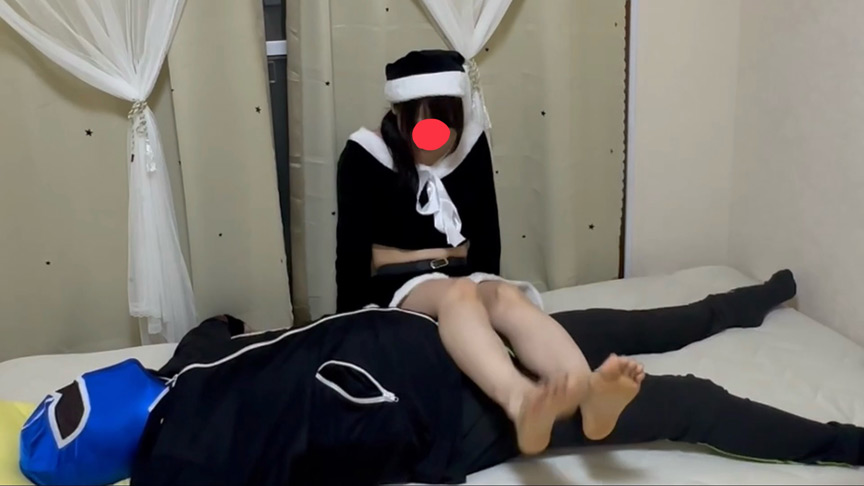 九条さやかさんからのプレゼントは強烈すぎる電気アンマ 画像8