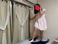 SMバーによく出没するS痴女カワウソさんの電気アンマ シーンカット10