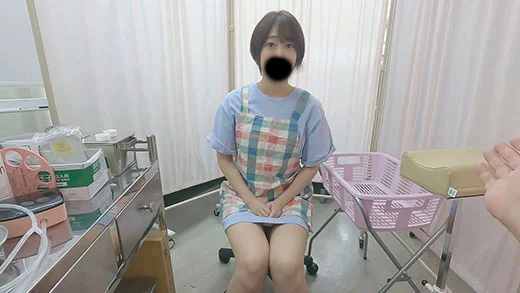 内科検診 膣ケイレンを起こし潮を吹き散らかす