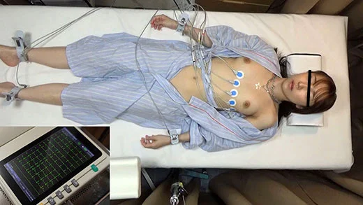 心電図検査室 イク瞬間の波形がヤバい女性患者