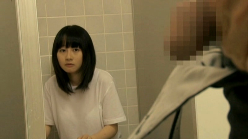 【sodcreate-1685】トイレの●●生が大人ち○ぽに出逢ったらの見所画像13