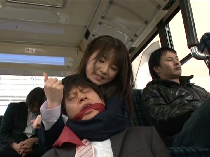 密室で女子校生にされた性的お仕置き