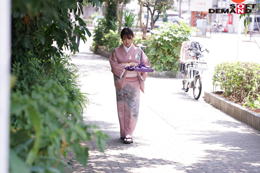 緊縛旅館 変態客の玩具となる若女将 詩月まどか-2