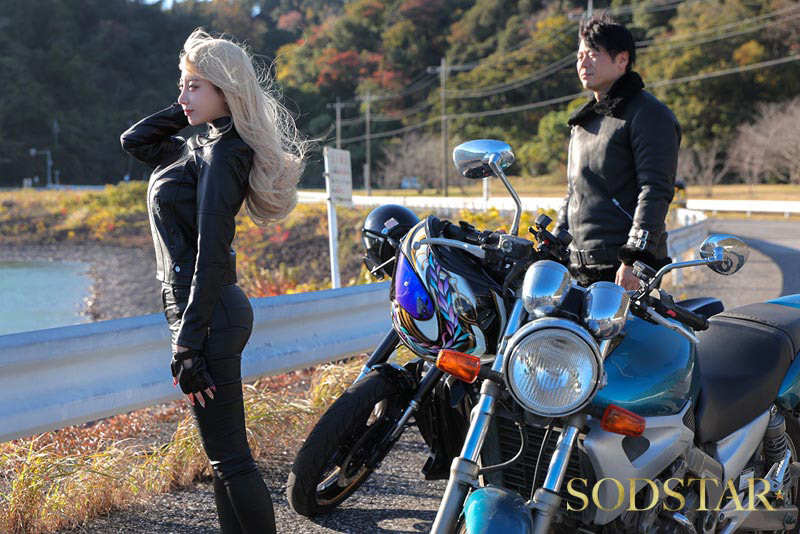 ギャルライダーと一晩中なまハメ 【特典映像収録版】 画像2