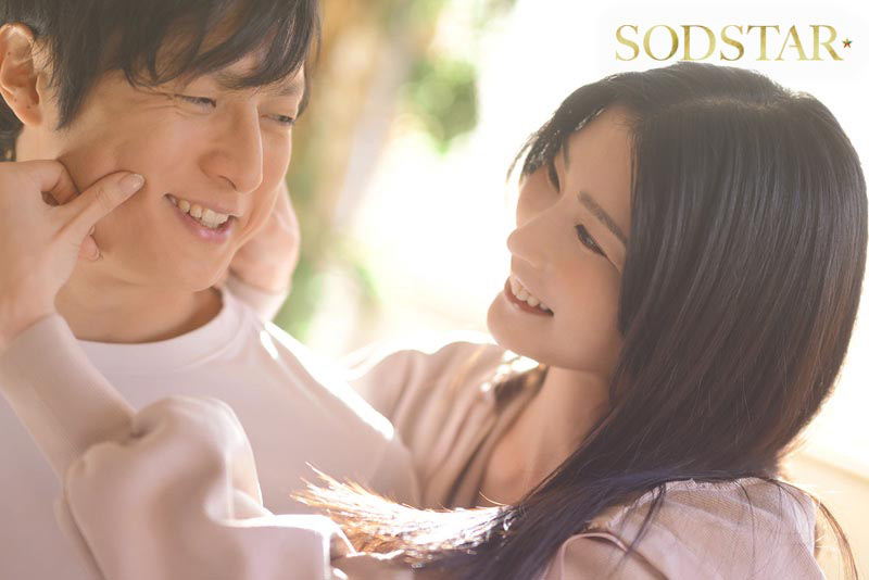 絶倫彼女に翻弄されるセックスライフ 本庄鈴 画像2