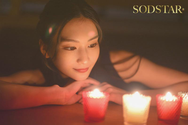 絶倫彼女に翻弄されるセックスライフ 本庄鈴 画像8