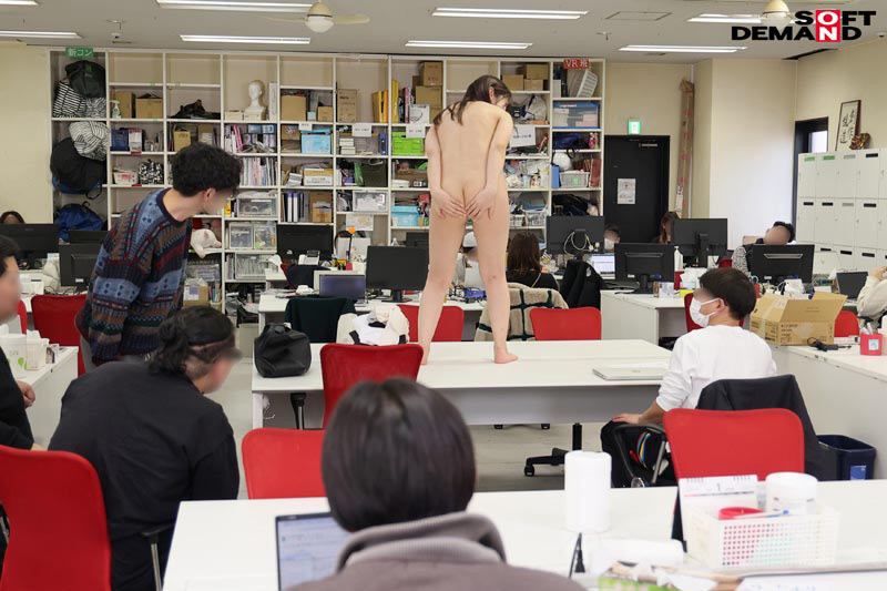 SOD女子社員 中途2年目衣装担当 佐竹。このたび初AV出演 画像6